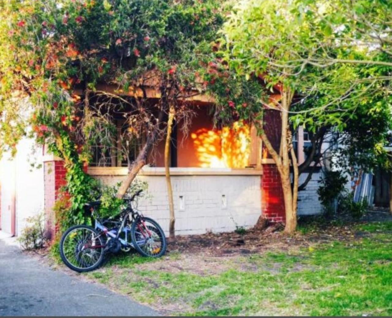 St Kilda East Backpackers' Hostel Melbourne Eksteriør bilde